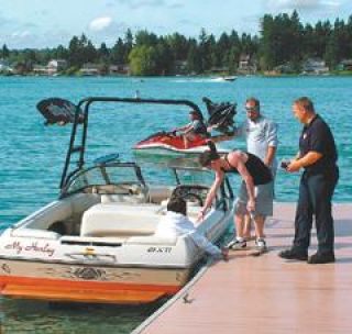 Firefighters inform boaters of carbon monoxide danger