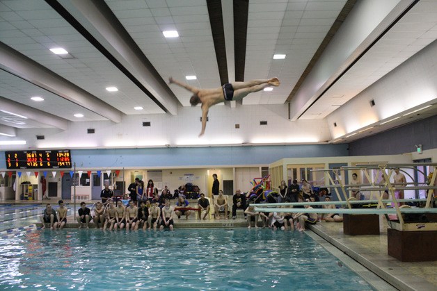 Enumclaw diver Jesse Skipworth set a school record during Tuesday's meet at Sumner High School with a six-dive score of 262 points.