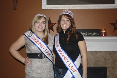 Raven and Kym Hopen will coompete this weekend at the Washington Plus America Pageant in Everett.