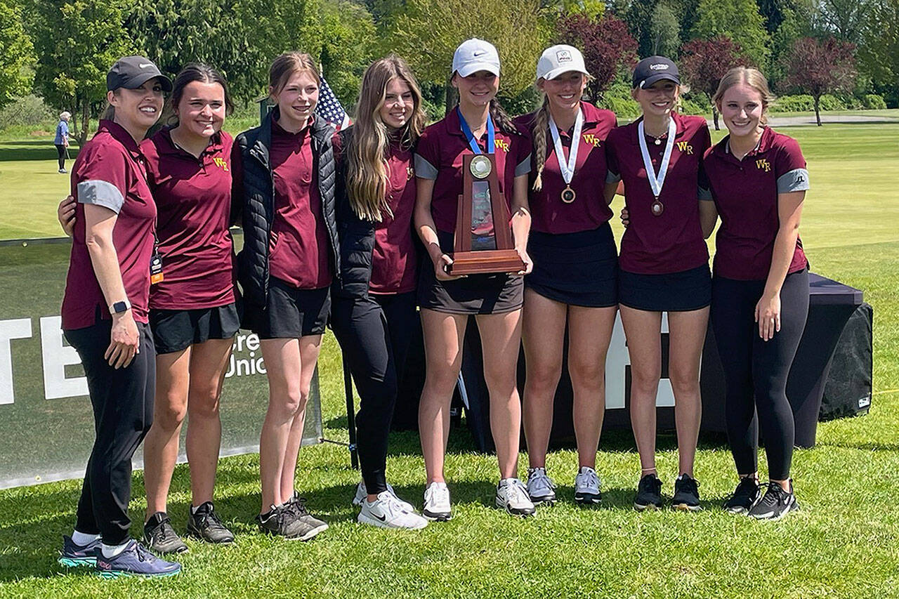 Coach Anna Rose, Alle Kelmkow, Sophie Ross, Abby Rose, state champion Brooke Gelinas, Brooke Mahler, Lexie Mahler, Emily Moser. Photo courtesy White River High School