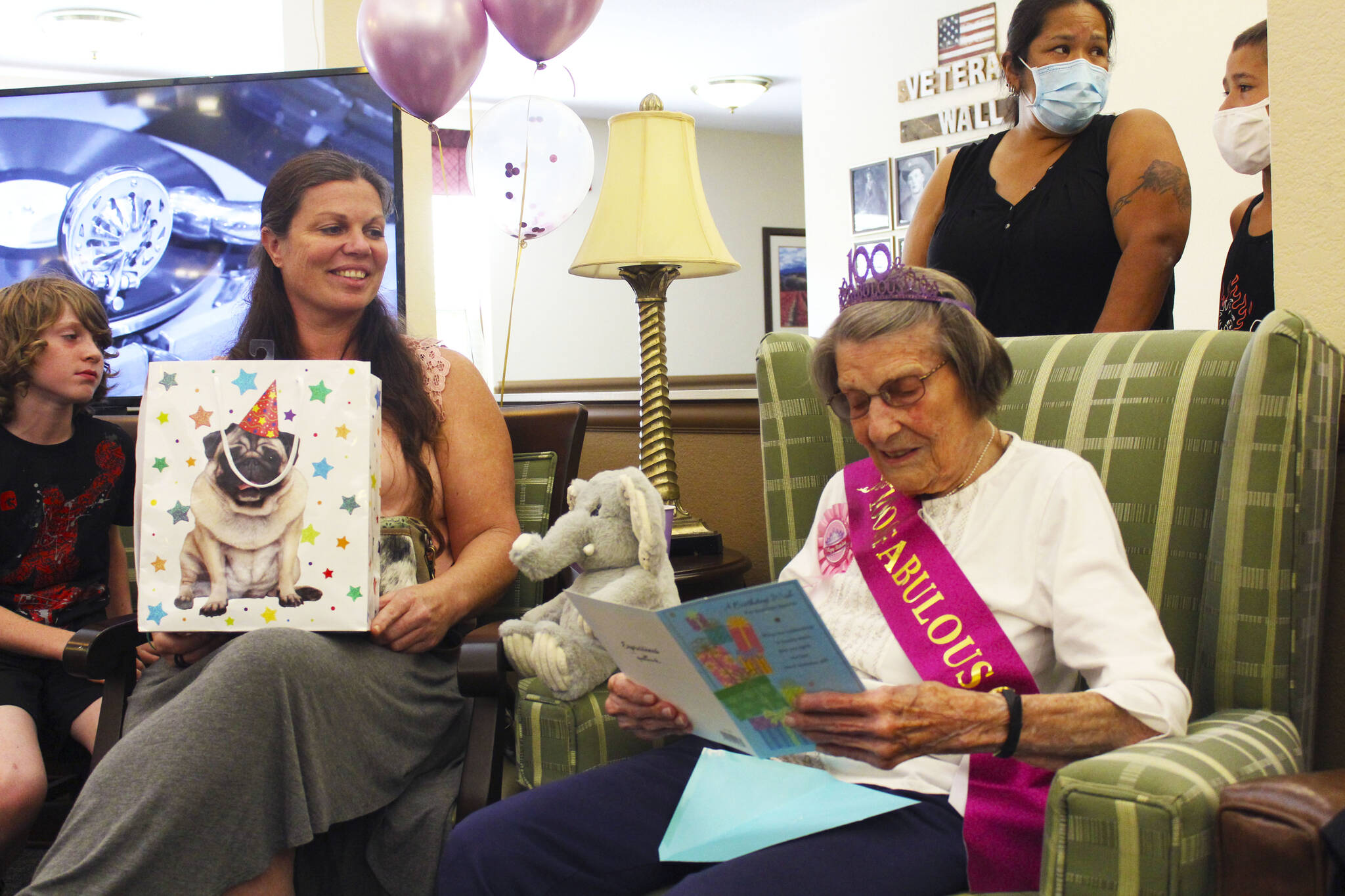 Sunnie Burger, Cascade Place resident, recently turned 100. Photo by Ray Miller-Still