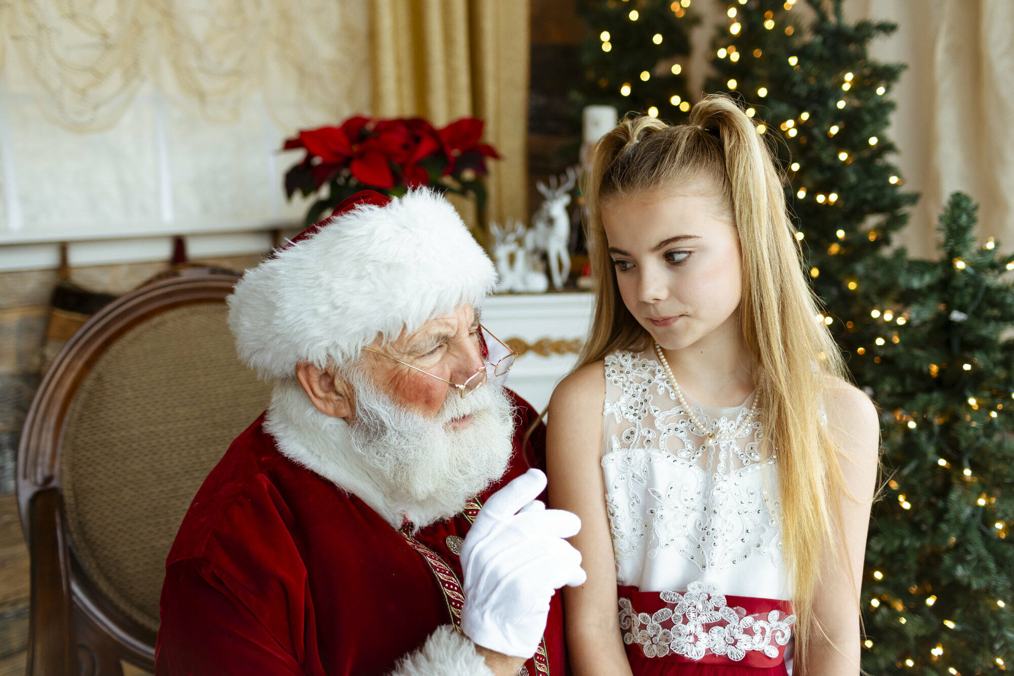 Thousands of Plateau children shared their wishes with Santa while he vacation in Enumclaw for his off-season for the last 24 years. Photo by Lauren Lilly / laurenlillyphotography.com